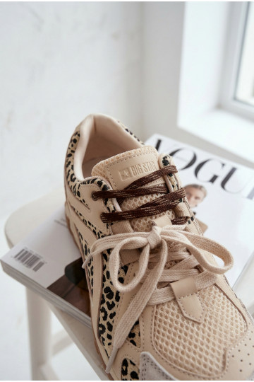 Piel de gamuza Zapatillas modelo zapatos. Femenino Big Star TT274549 beige 2