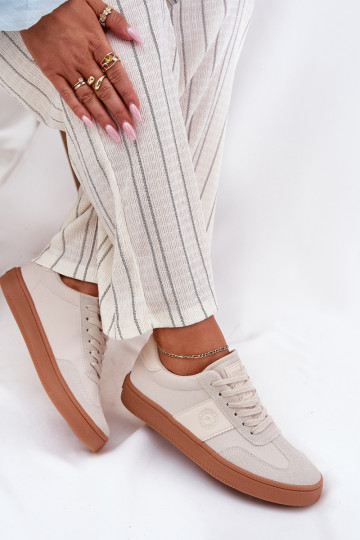 Zapatillas modelo zapatos. Femenino Big Star RR274806 beige 2