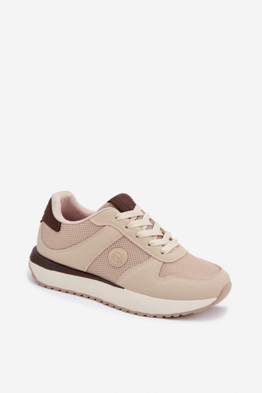 Zapatillas modelo zapatos. Femenino con una plataforma Big Star TT274275 beige