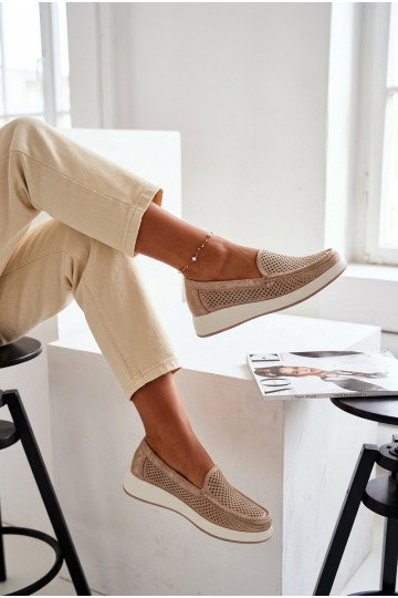 Mocasines para mujer con detalles de perforación Sergio Leone MK097H color dorado 2