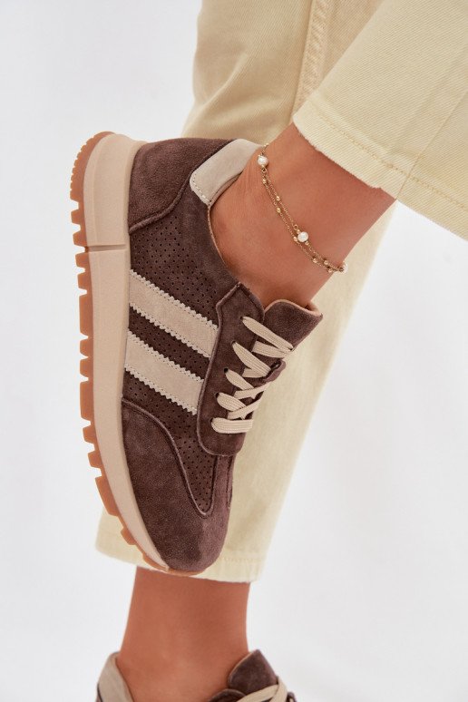 Zapatillas de cuero sintético marrones para mujeres