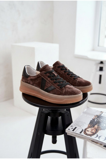 Zapatos deportivos de ante natural con plataforma Vinceza 79597 color marrón 2