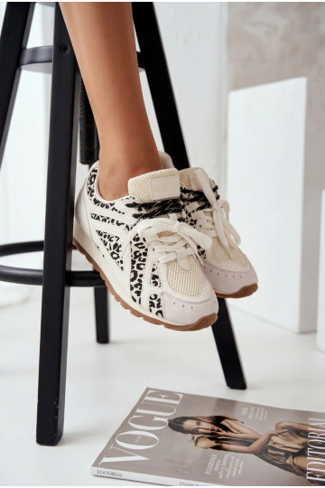 Zapatillas de piel y ante para mujer Big Star TT274548 color blanco