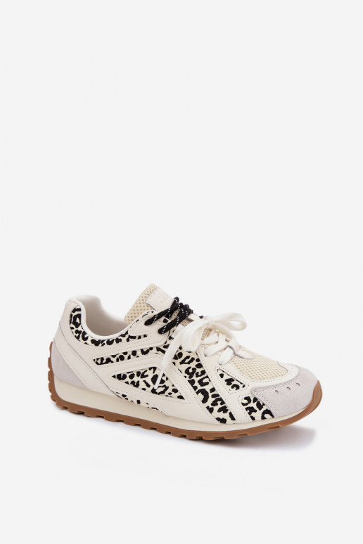 Piel de gamuza Zapatillas modelo zapatos. Femenino Big Star TT274548 el color blanco