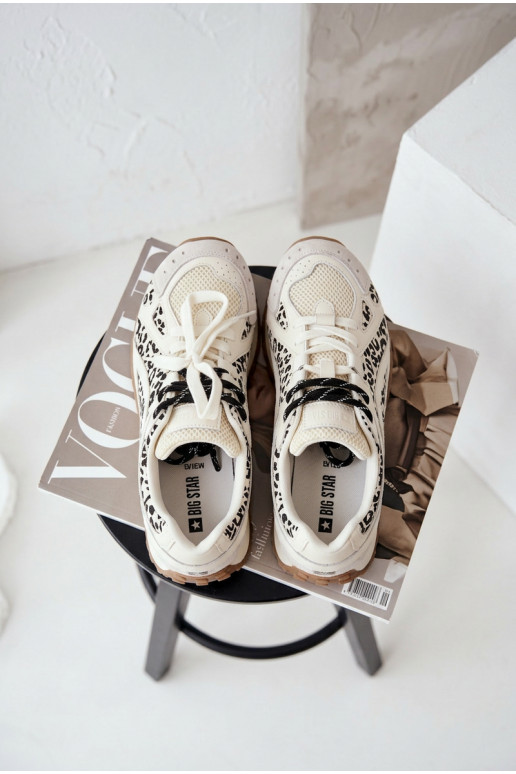 Piel de gamuza Zapatillas modelo zapatos. Femenino Big Star TT274548 el color blanco