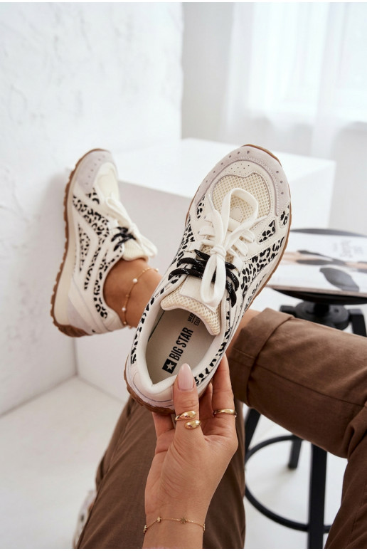 Piel de gamuza Zapatillas modelo zapatos. Femenino Big Star TT274548 el color blanco