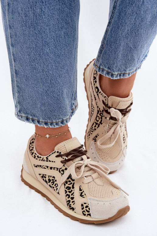 Piel de gamuza Zapatillas modelo zapatos. Femenino Big Star TT274549 beige