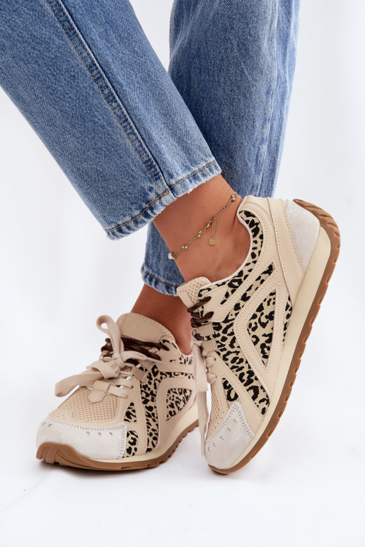 Piel de gamuza Zapatillas modelo zapatos. Femenino Big Star TT274549 beige