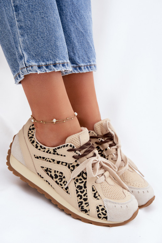 Piel de gamuza Zapatillas modelo zapatos. Femenino Big Star TT274549 beige