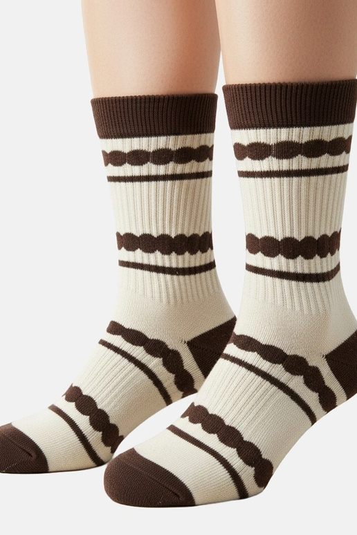 Calcetines beige con insertos...