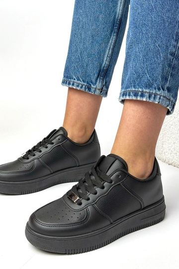 Zapatillas deportivas negras con plataforma Brigitte 2