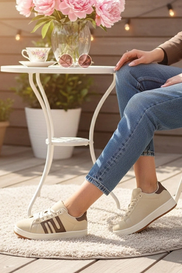 Zapatillas deportivas... 2