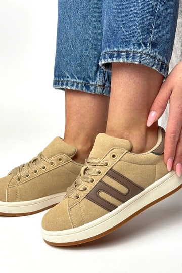 Zapatillas deportivas... 2