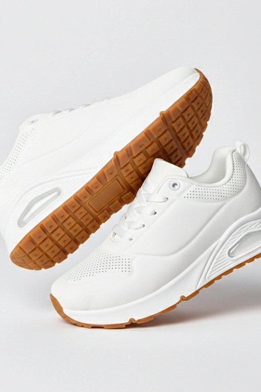 Zapatillas deportivas blancas con...