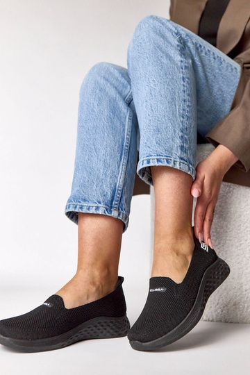 Zapatillas deportivas de tela negras con plantilla Zoe 2