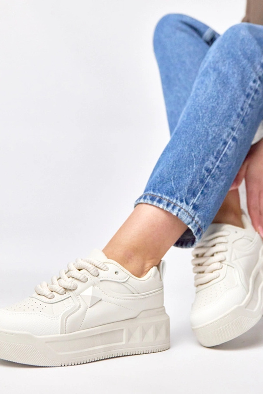 Zapatillas deportivas color arena con...