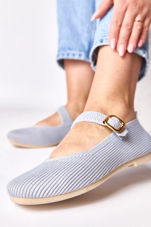 Bailarinas de tela grises con tirante...