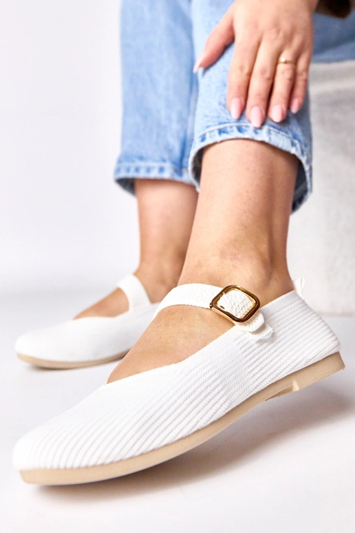 Bailarinas de tela blancas con...