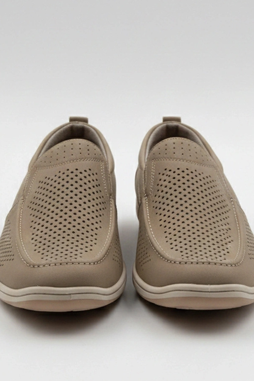 Mocasines perforados para hombre...