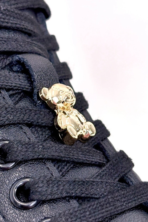 Zapatillas deportivas de cuero negras...