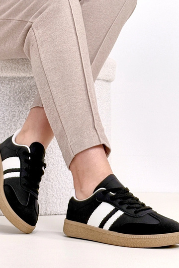 Zapatillas deportivas negras de uso diario con plataforma Thérèse 2