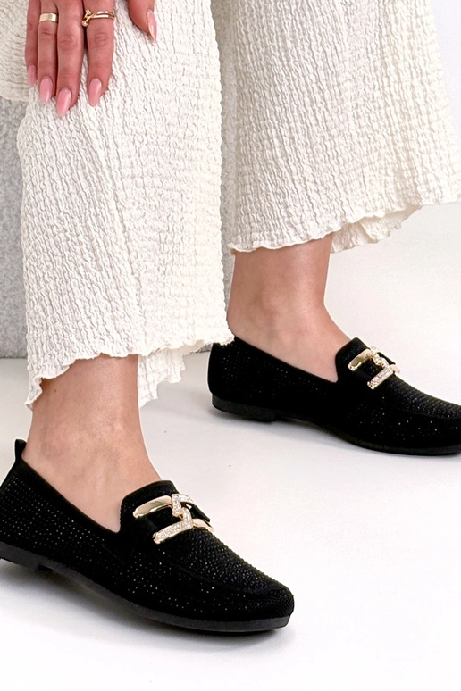 Mocasines negros decorados con...