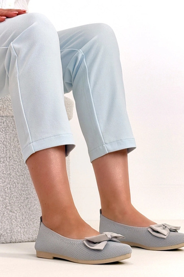 Bailarinas de piel grises...