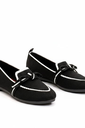 Bailarinas de piel negras con cordones Serenity
