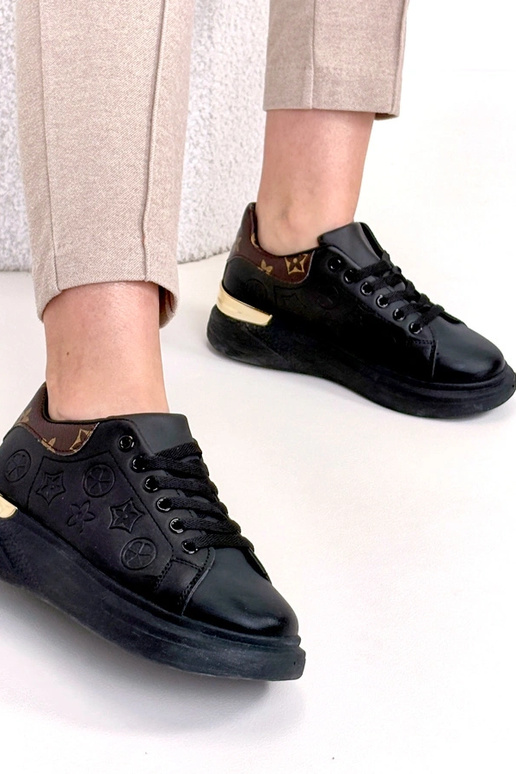 Zapatillas negras con cordones Peyton