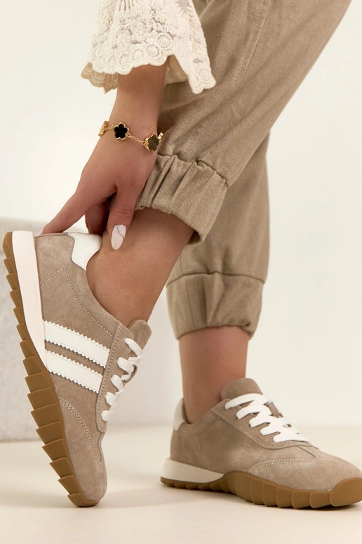 Zapatillas deportivas de cuero color...