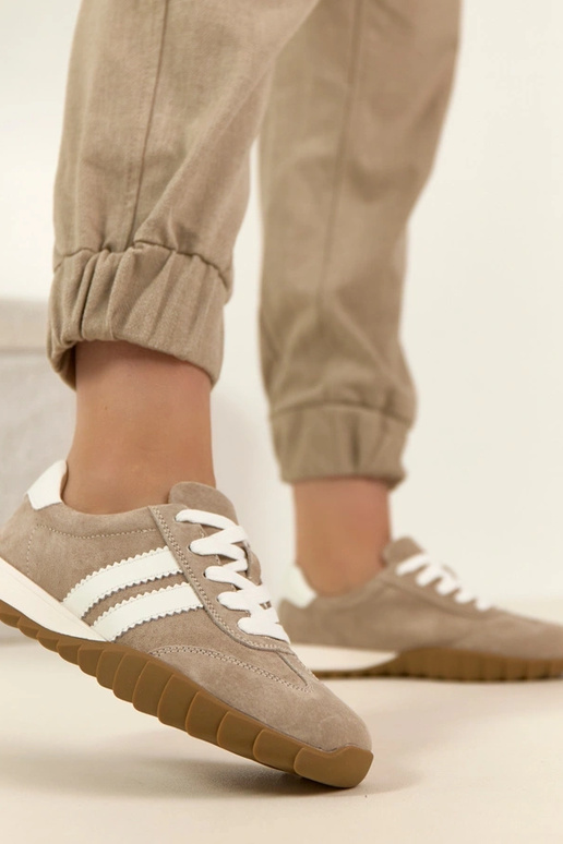 Zapatillas deportivas de cuero color...