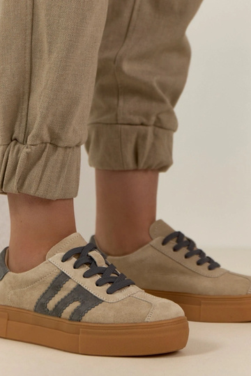 Zapatillas deportivas de cuero color arena con plataforma Filippo 2