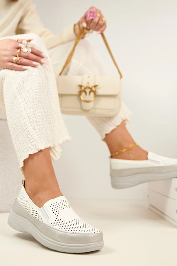 Mocasines de malla plateados y blancos Aurelle