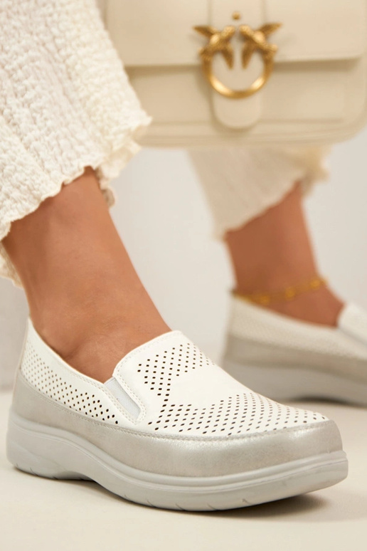 Mocasines de malla plateados y...