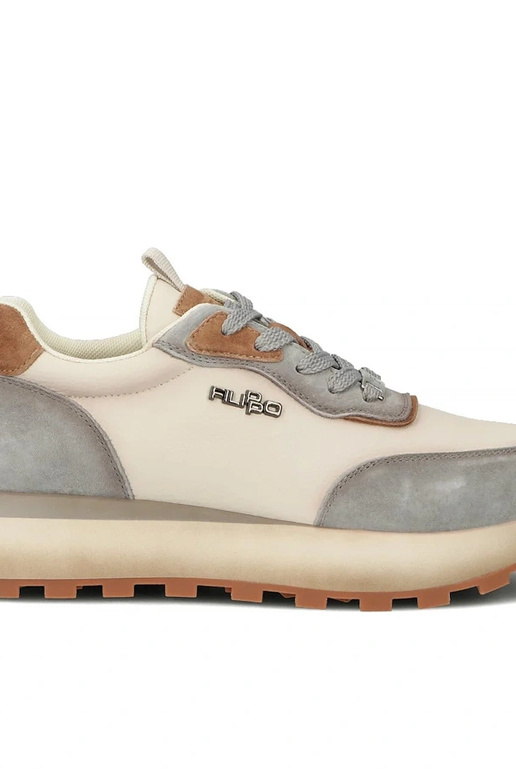 Zapatos de piel color arena con...