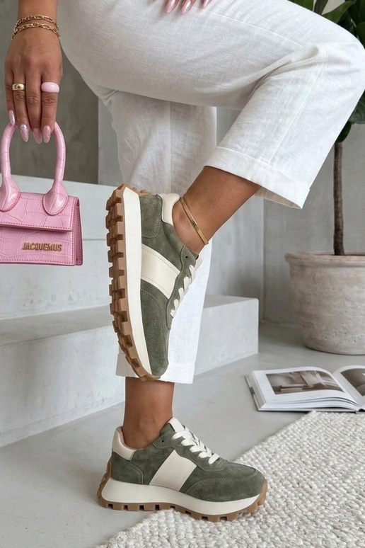 Zapatos de piel verdes con plataforma...