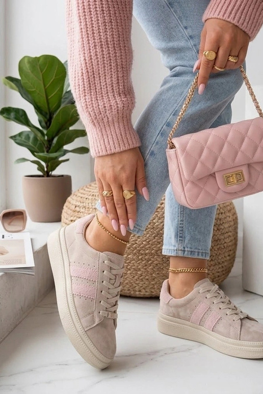 Zapatos de piel color arena con...