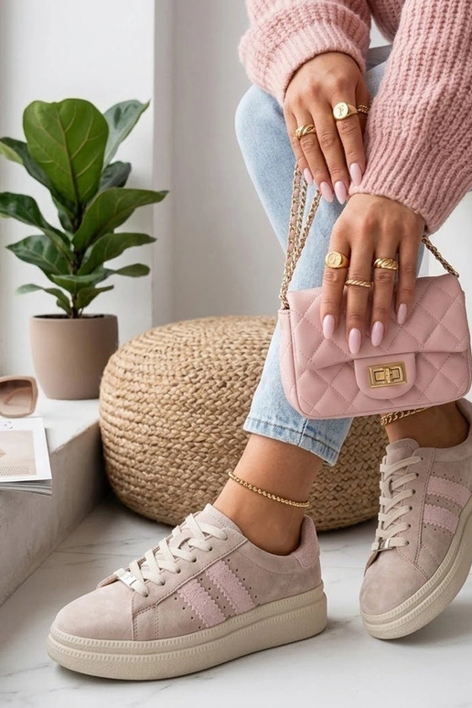 Zapatos de piel color arena con...