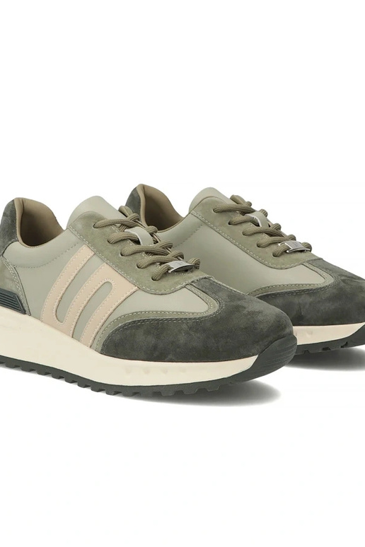 Zapatos de piel verdes con plataforma...