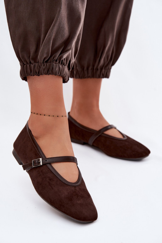 bailarinas con correas de gamuza ecológicaoAe CzekoladoAe Felora