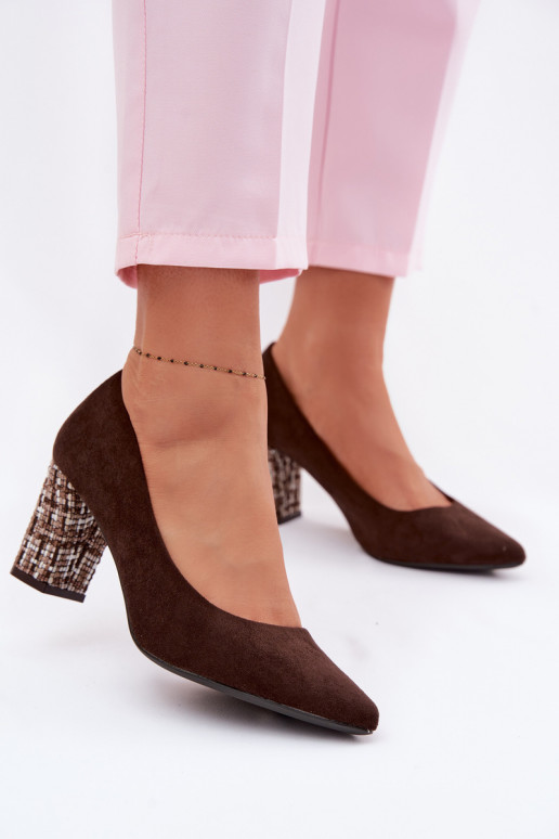 Zapatosde gamuza ecológicau con un tacón elegante Sergio Leone PB414 CzekoladoAe
