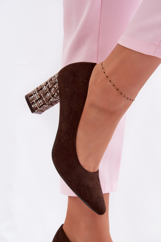 Zapatosde gamuza ecológicau con un tacón elegante Sergio Leone PB414 CzekoladoAe