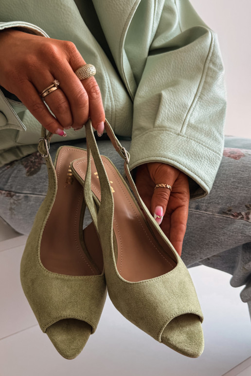 Sandalias de mujer con tacones finos de gamuza ecológicaoAe color verde Sevina