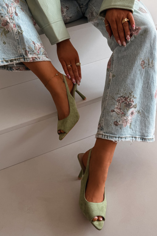 Sandalias de mujer con tacones finos de gamuza ecológicaoAe color verde Sevina