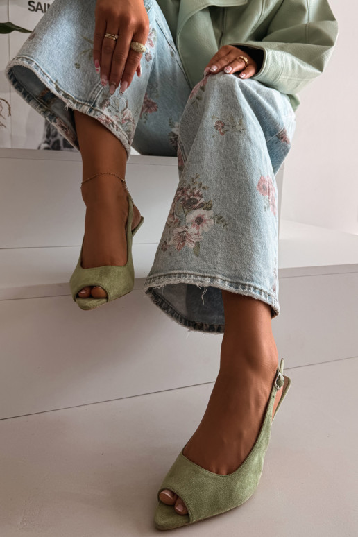 Sandalias de mujer con tacones finos de gamuza ecológicaoAe color verde Sevina