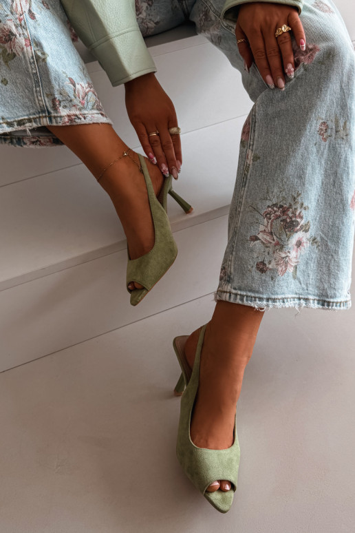 Sandalias de mujer con tacones finos de gamuza ecológicaoAe color verde Sevina