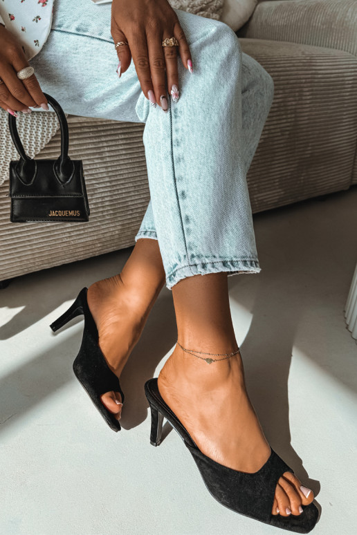 zapatillas de mujer Activado Smukłym Obcasie de color negro Revina