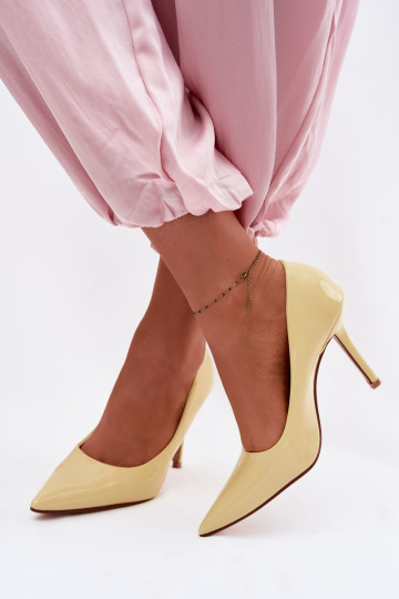 Zapatos de tacón lustrados clásicos de color amarillo de piel sintética Odira 2