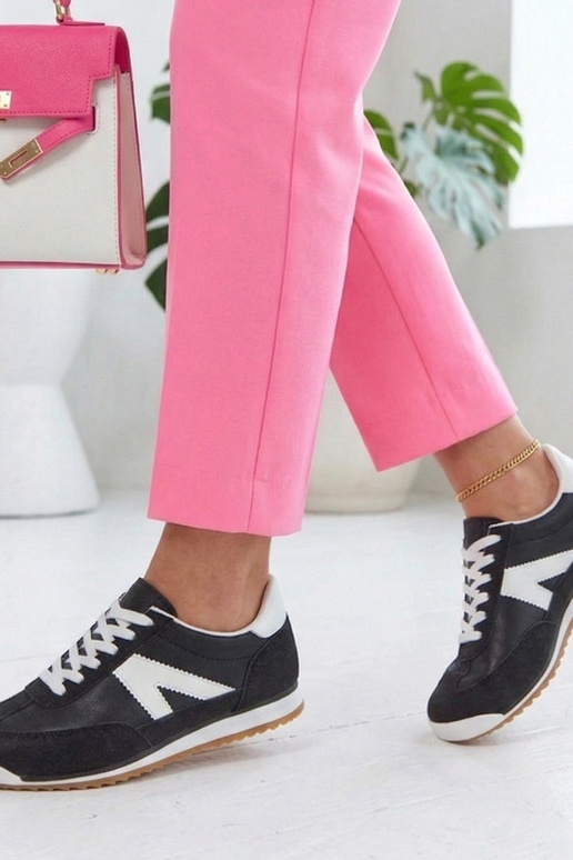 Zapatillas deportivas negras con...