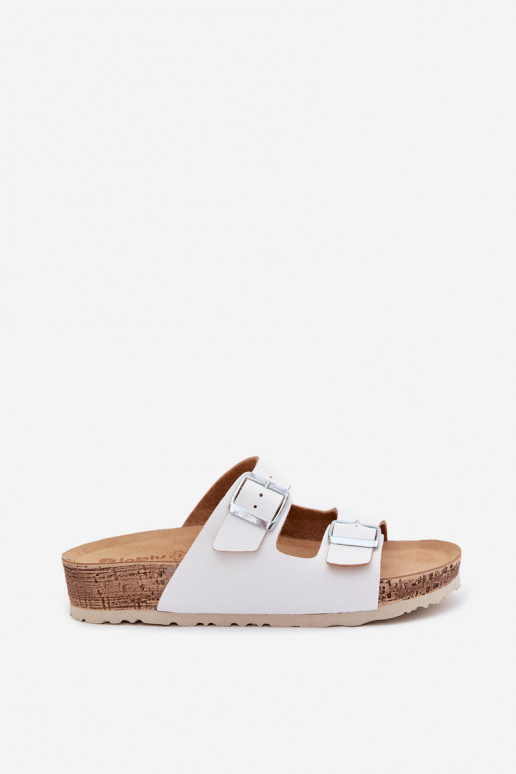 zapatillas de mujer con hebillas Inblu NM000039 el color blanco